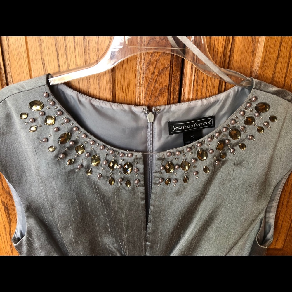 Dress - Picture 5 of 7